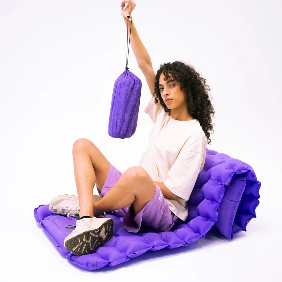 COLCHÓN INFLABLE SCUDESIA™